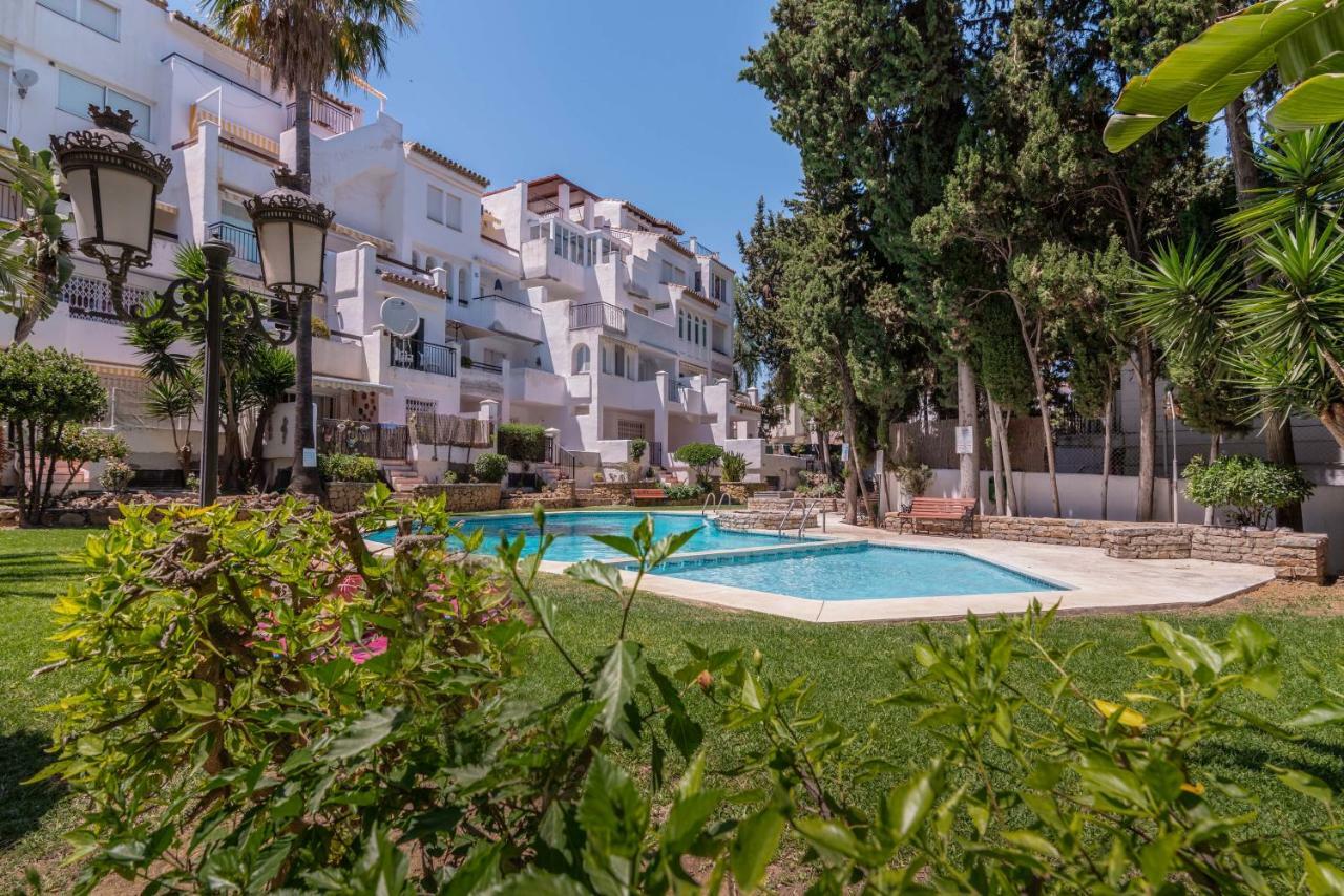 Ola Blanca Apartment Торремолинос Экстерьер фото